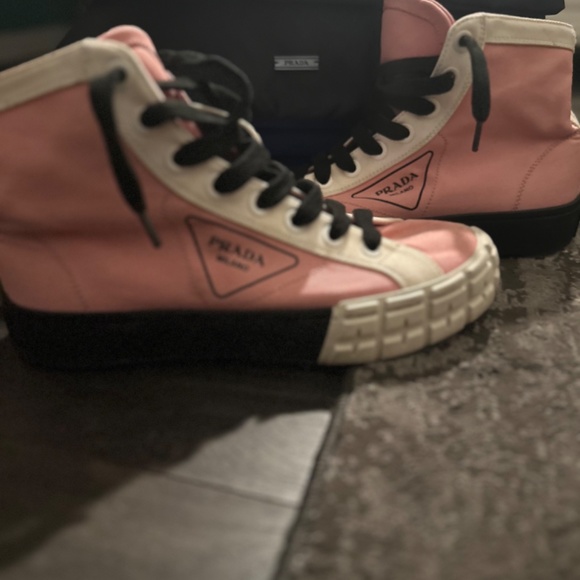 Prada sneakers - Picture 5 of 5